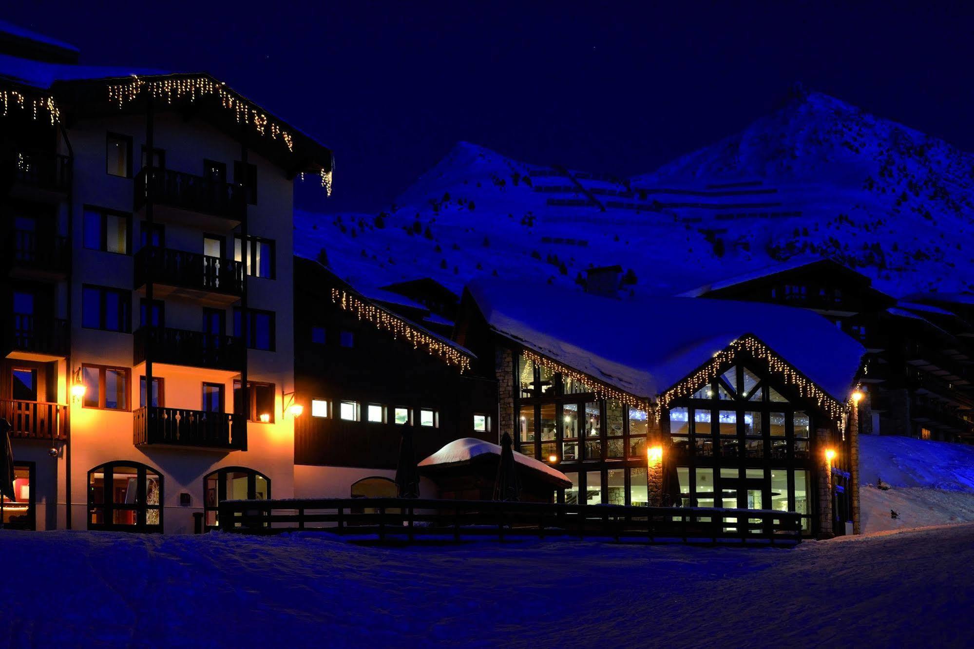 Hotel L'Eden Des Cimes - Vacances Bleues - Belle Plagne 2100 ลาปลาญ ภายนอก รูปภาพ