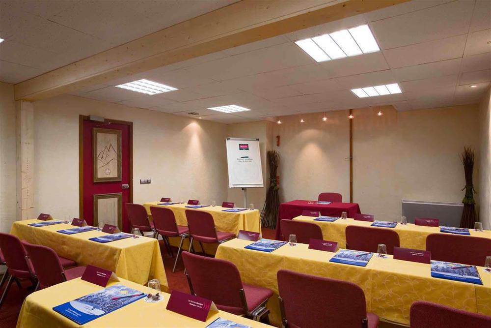 Hotel L'Eden Des Cimes - Vacances Bleues - Belle Plagne 2100 ลาปลาญ ธุรกิจ รูปภาพ